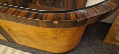 Lot 54 - A Mobili Barraja Art Deco-style Macassar ebony and bird's-eye maple cabinet