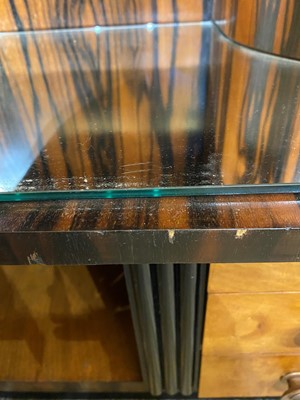 Lot 54 - A Mobili Barraja Art Deco-style Macassar ebony and bird's-eye maple cabinet