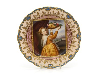 Lot 176 - A Meissen porcelain plate