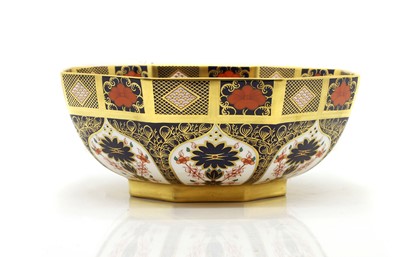 Lot 185 - A Royal Crown Derby ‘Imari’ bowl