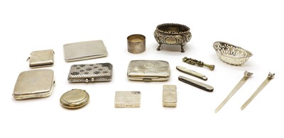 Lot 57 - A group of silver items