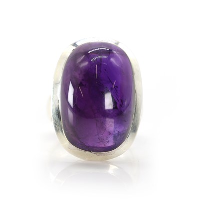 Lot 1263 - A sterling silver amethyst single stone ring