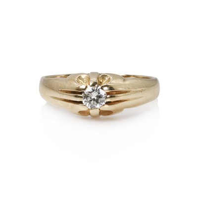 Lot 1411 - A 9ct gold single stone diamond ring