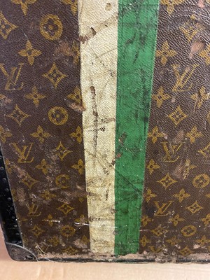 Lot 1552 - A Louis Vuitton monogrammed canvas cabin trunk