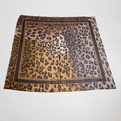 Lot 500 - Salvatore Ferragamo shawl and tie