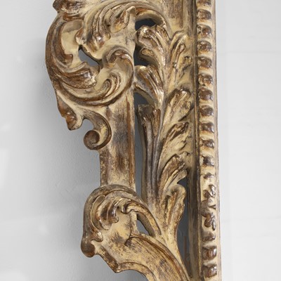 Lot 390 - A large gilt wall mirror