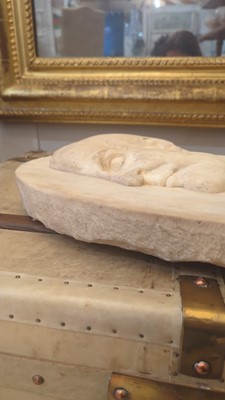 Lot 74 - A marble portrait relief