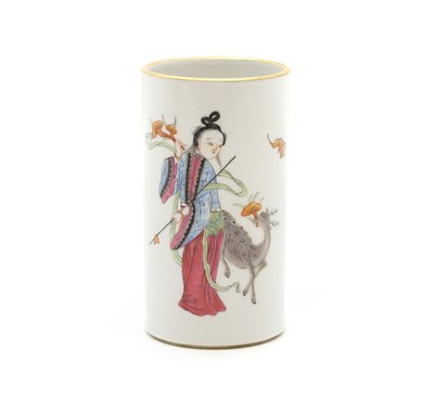 Lot 99 - A Chinese famille rose brush pot