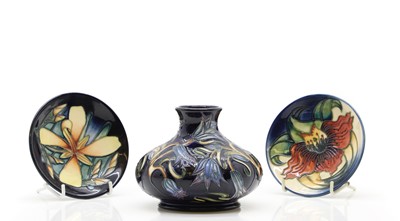 Lot 95 - A Moorcroft 'Carillion Blue' vase