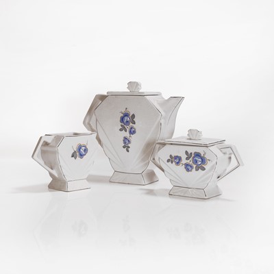 Lot 190 - An Art Deco pottery three-piece tea set