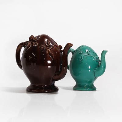 Lot 202 - Two Cadogan teapots