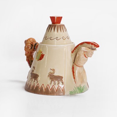 Lot 199 - A pottery teepee teapot and cover