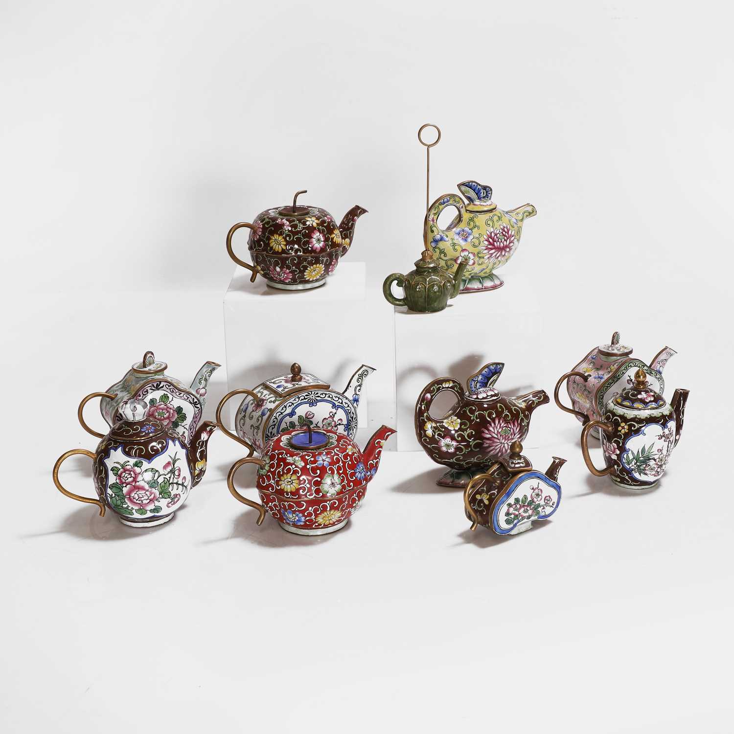 Lot 188 - Ten miniature teapots and covers