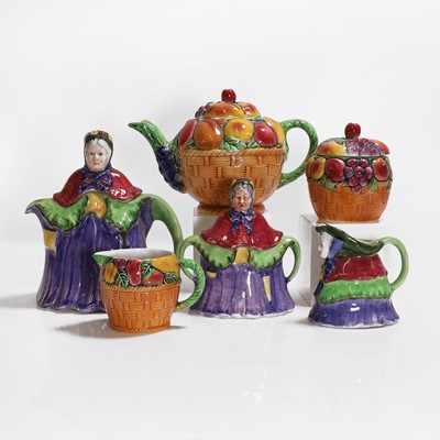 Lot 205 - A three-piece pottery tea set