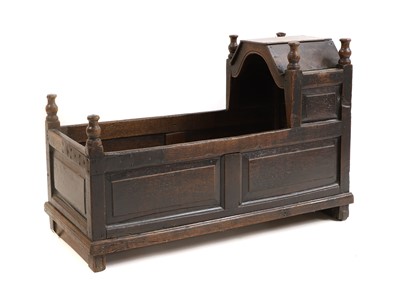 Lot 451 - An oak child’s cradle