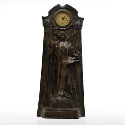 Lot 211 - An Art Nouveau plaster clock