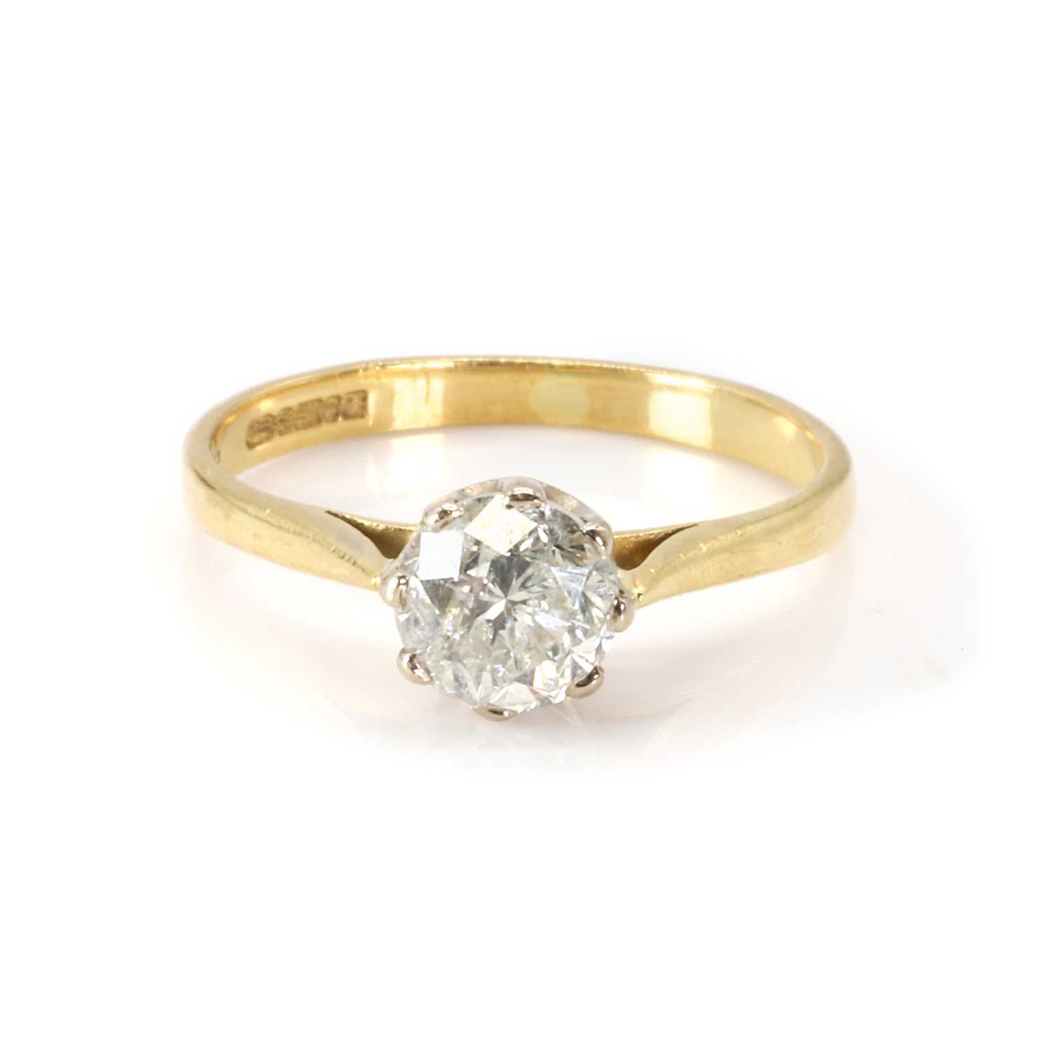 Lot 85 - An 18ct gold single stone diamond ring