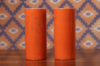 Lot 189 - A pair of cylindrical vases