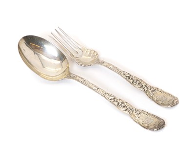 Lot 9 - A pair of Tiffany & Co 'Chrysanthemum' pattern silver servers