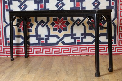 Lot A Chinese lacquered hall table