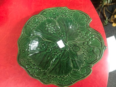 Lot 158 - Twenty green-glazed majolica plates