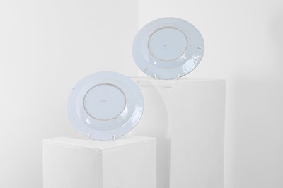 Lot 285 - A pair of Liverpool delft plates