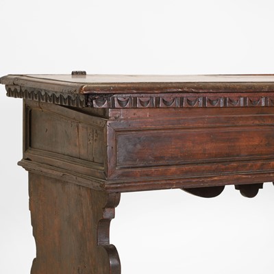 Lot 223 - A Genoese walnut writing desk