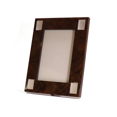 Lot 327 - A Lalique Art Deco-style glass-mounted walnut photograph frame