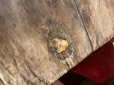 Lot 419 - A scrubbed pine farmhouse table