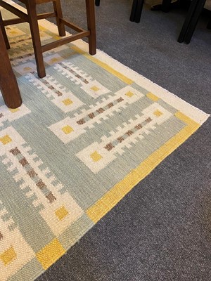 Lot 65 - A flat-weave wool carpet of Scandinavian design