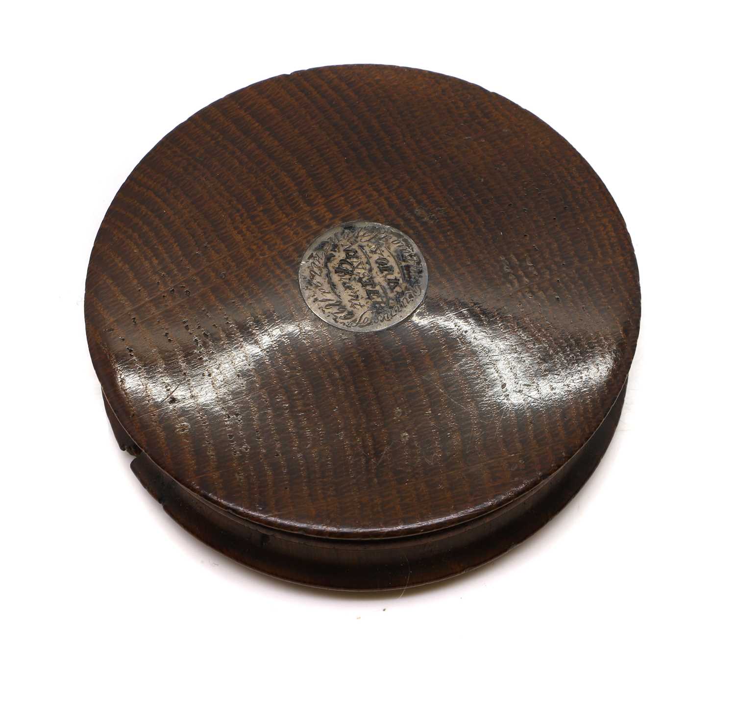 Lot 128 - A 1829 York Minster commemorative oak snuff box