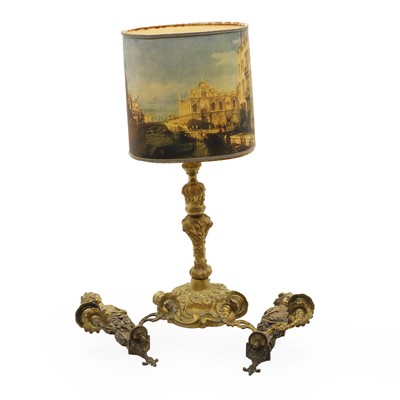 Lot 424 - A brass table lamp