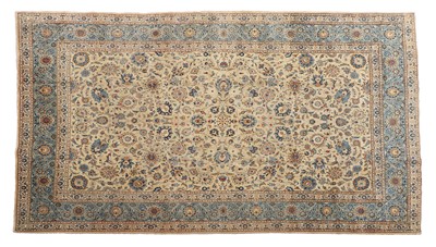 Lot 362 - A Central Persian Kashan carpet