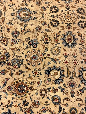 Lot 362 - A Central Persian Kashan carpet