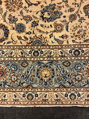 Lot 362 - A Central Persian Kashan carpet