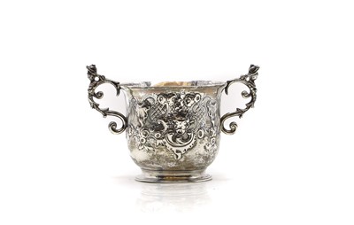 Lot 48 - A George III silver loving cup