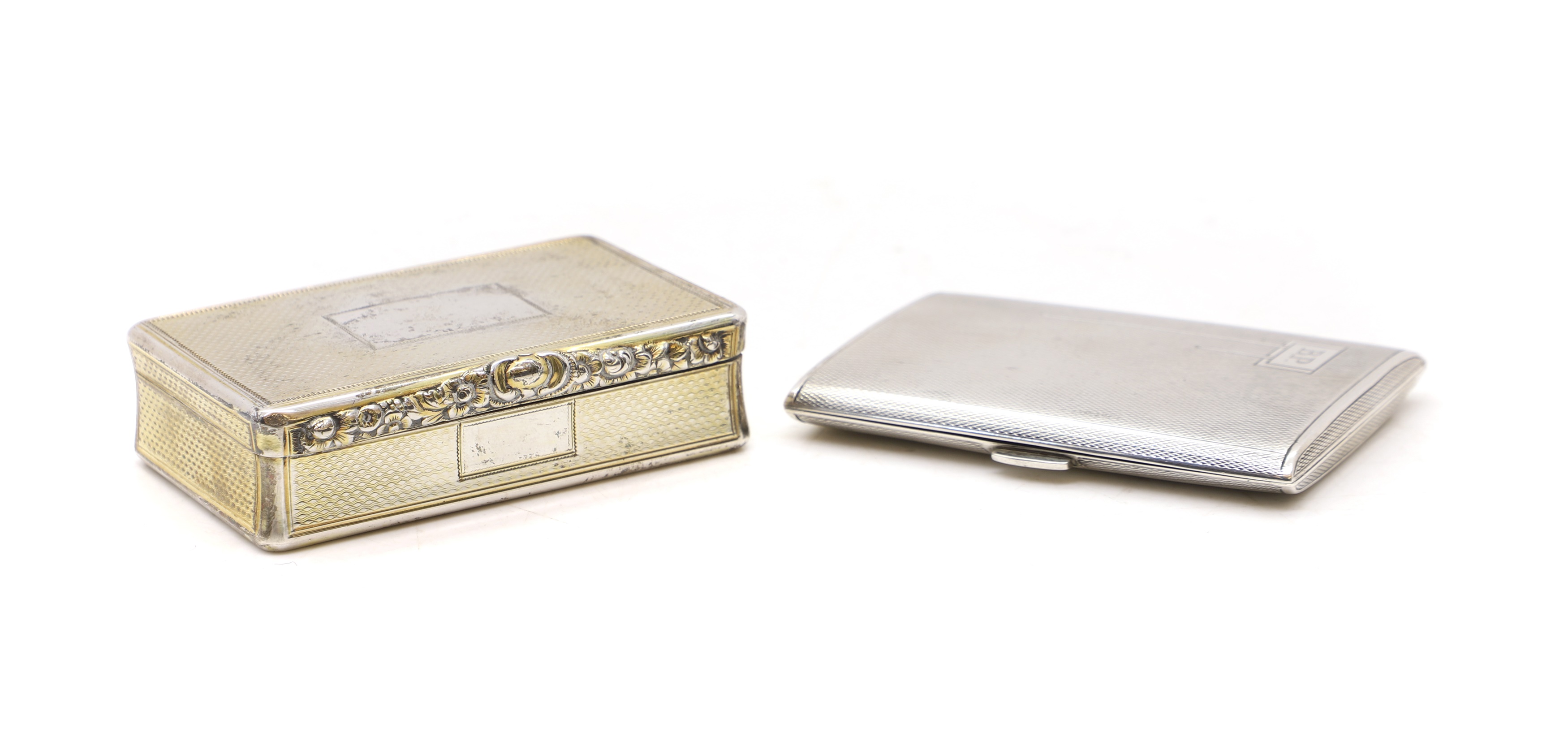 Lot 22 - A William IV silver snuff box,