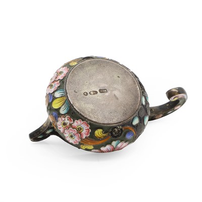 Lot 22 - A Russian silver and cloisonne enamel kovsh