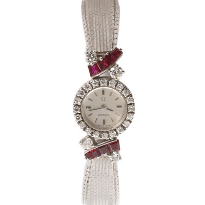 Lot 350 - A ladies' 18ct white gold diamond and ruby set Omega mechanical watch