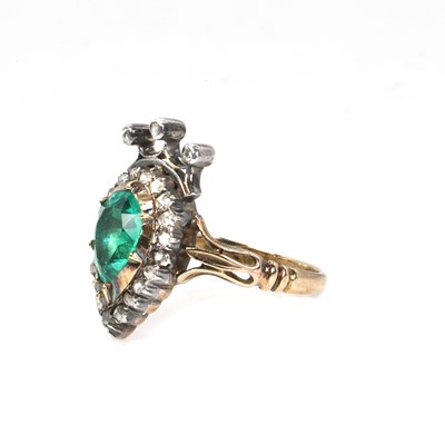 Lot 15 - A Victorian emerald and diamond crowned heart ring