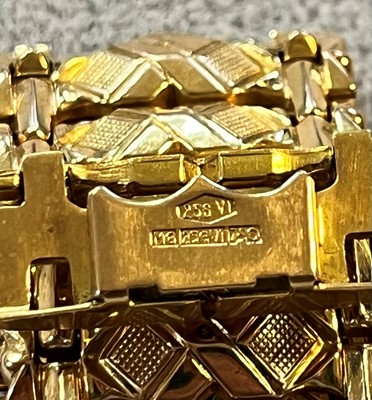 Lot 71 - An Italian 18ct gold bracelet, c.1960's