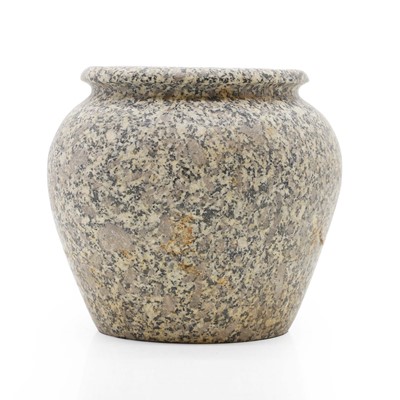 Lot 95 - A granite jar