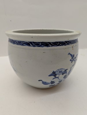 Lot 86 - A group of three Chinese blue and white porcelain fish bowls