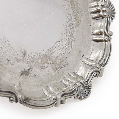 Lot 21 - A silver salver