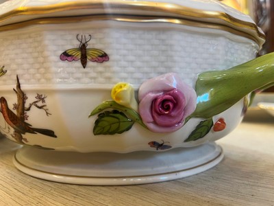 Lot 450 - A Herend 'Rothschild Bird' pattern part dinner service