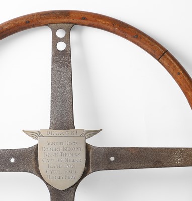 Lot 15 - The original 'Delage 1' walnut steering wheel
