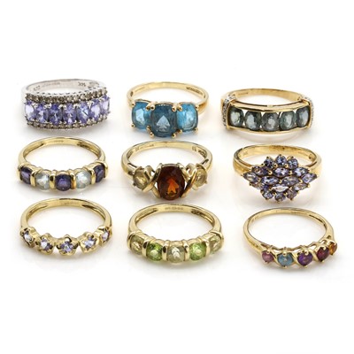 Lot 390 - A group of gemstone set rings