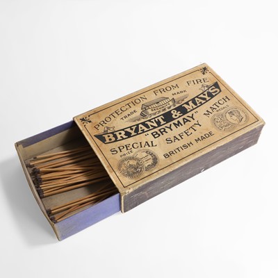 Lot 423 - An oversized advertising matchbox
