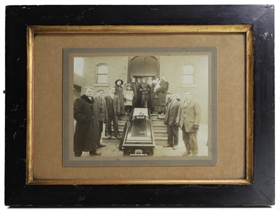 Lot 302 - A post-mortem photograph