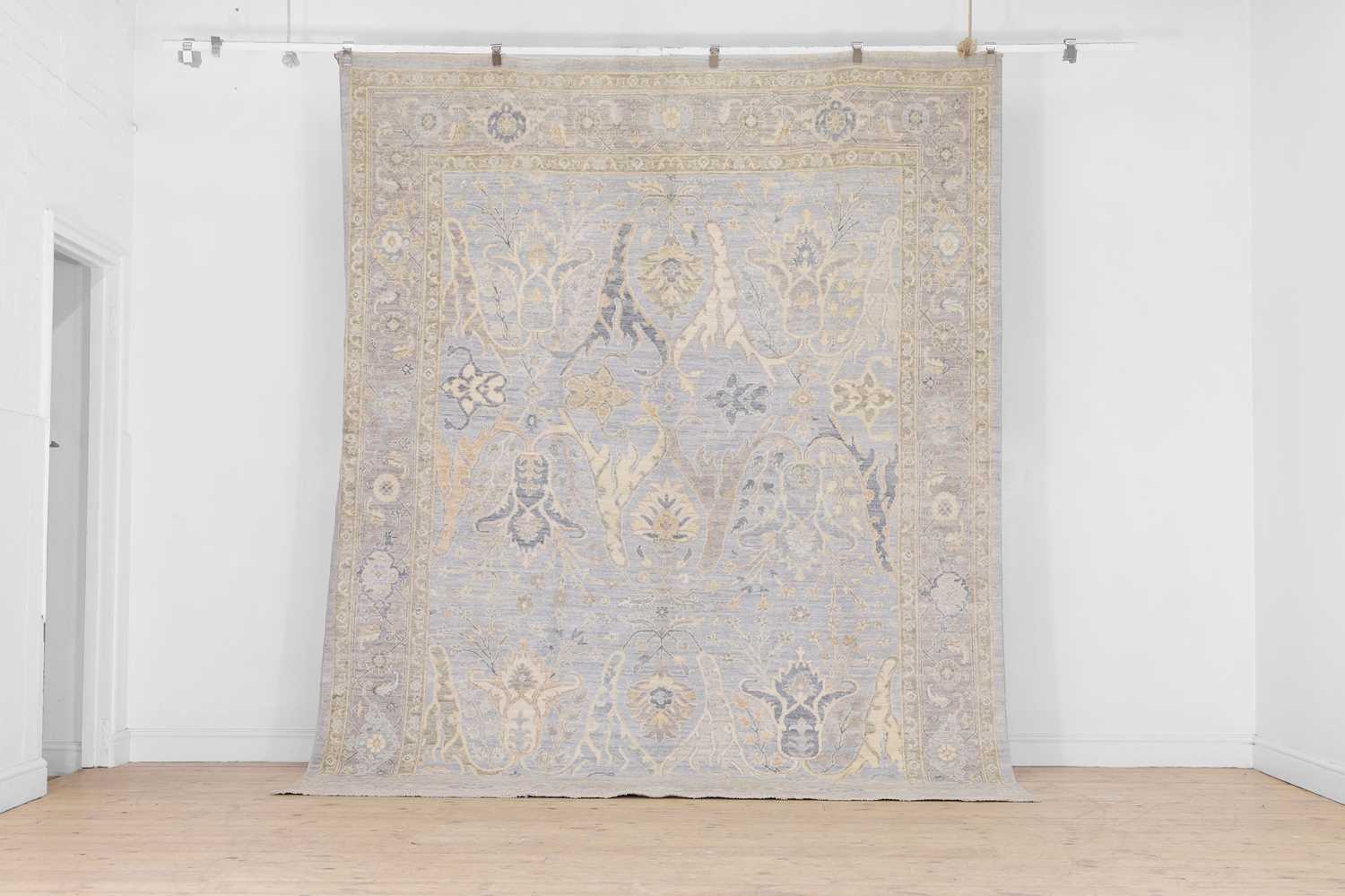 Lot 41 - An Oushak wool carpet
